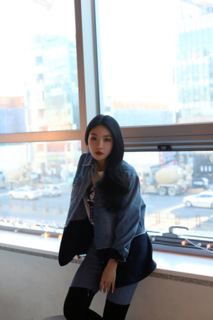 썸네일 이미지