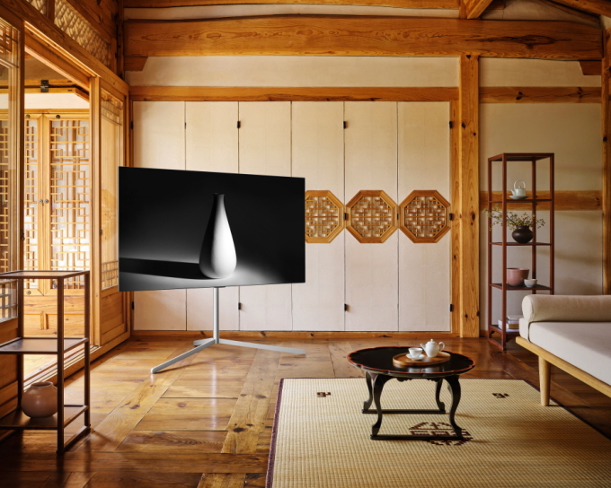 OLED, QNED, and nanocell’Tripod’…LG Electronics unveils 2021 TV lineup