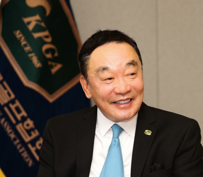 Congratulations to KPGA Chairman Koo Ja-cheol, Kim Si-woo…  “A championship that awakens strong pride”