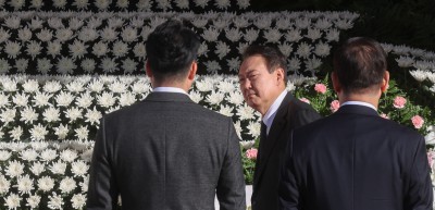 서울광장 합동분향소 두번째 찾은 윤석열 대통령