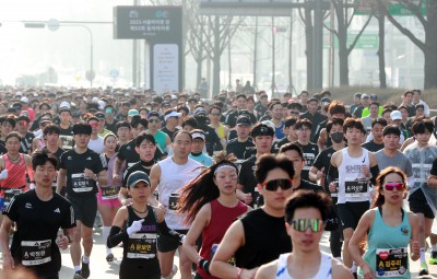 '힘차게 달리자!' 2023 서울마라톤