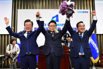 더불어민주당, 신임 원내대표 박광온 의원 선출