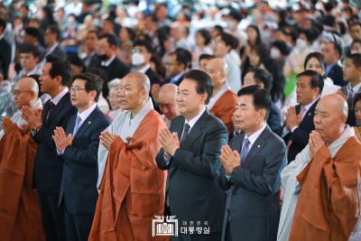  '부처님오신날' 봉축법요식 참석한 윤셕열 대통령