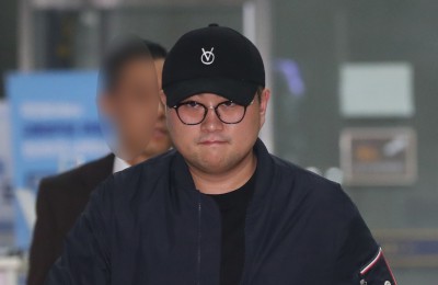경찰조사 마친 '음주 뺑소니 혐의' 김호중