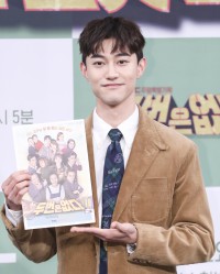 썸네일 이미지
