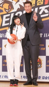 썸네일 이미지