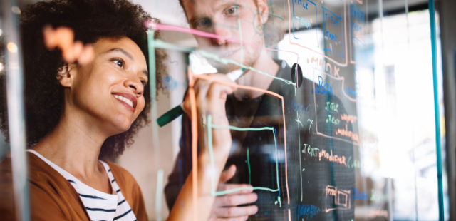 [GAM] 규제 휘청 교육주, 직업 교육 정책으로 돌파구 찾아 - 뉴스 썸네일 이미지