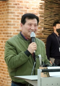 썸네일 이미지