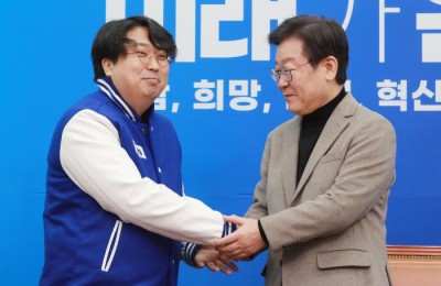 썸네일 이미지