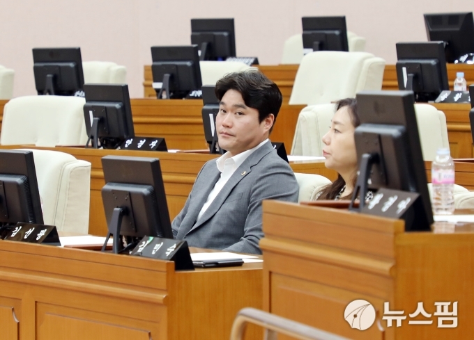 '또 다시 원점으로'...김선광 대전시의장 후보 2차 투표도 탈락