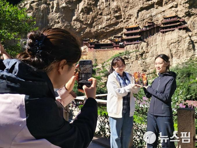 中 대박게임 '오공' 테마 여행지, 젊은 층 '인산인해'