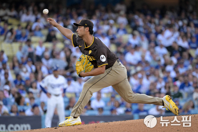 [MLB] 다르빗슈 앞에선 고개 숙인 오타니…SD, 다저스와 1승 1패