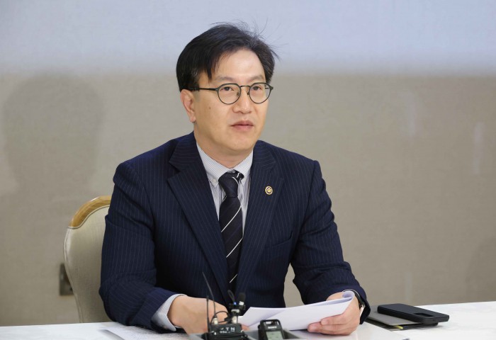 김범석 기재부 차관 "최대주주 할증평가 폐지 지속 추진"