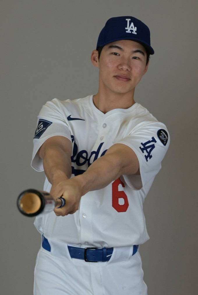 [MLB] 김혜성, 2타석 2삼진 타율 0.071… 오타니 첫 홈런포