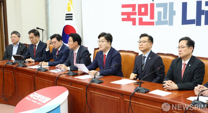 與, 여당 몫 방통위원 공개 모집 절차 개시