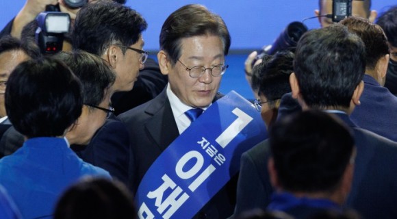 썸네일 이미지