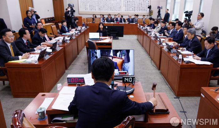 '대통령 되면 재판 정지' 형사소송법 개정안 법사위 소위 회부