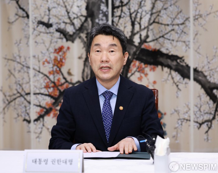 모두발언하는 이주호 대통령 권한대행