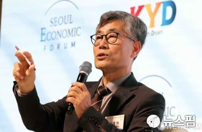 [최연혁 교수의 정치분석] (하) 법정에 갇힌 민주주의를 살리려면
