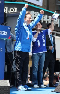 썸네일 이미지