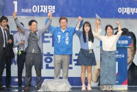 썸네일 이미지