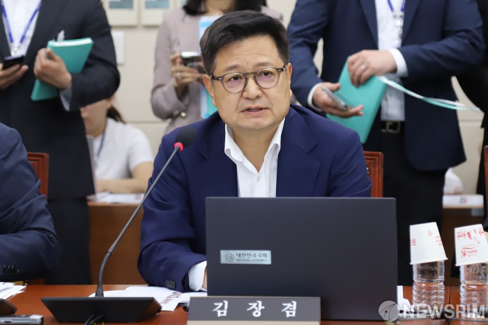 김장겸, 예대금리차 공개법 대표발의…"매월 은행 홈페이지에 공시"