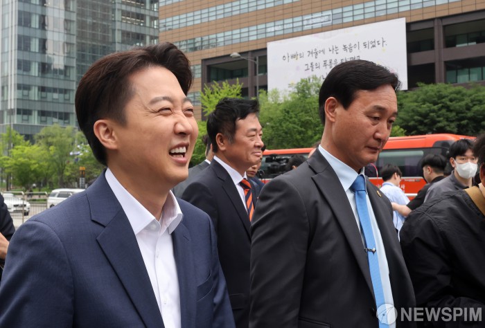 활짝 웃는 이준석 후보