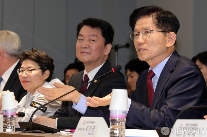 [선택 2025] 의협 찾은 김문수 "이국종은 미운오리새끼였다…이런 부분 고쳐야"