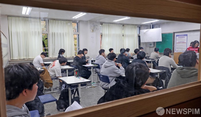 "박봉에 의대·치대로 떠나"…교대 중도 이탈, 3년 만에 2배↑