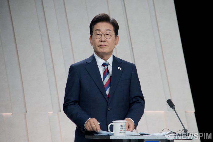 [대선 D-6] 이재명 "희귀질환·중증난치질환 국가 보장 강화"