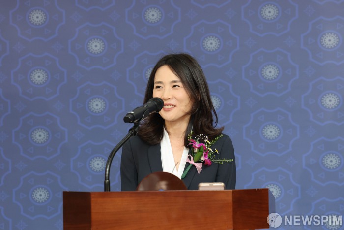 김진아 신임 외교부 2차관 취임식..."실용 외교는 시대적 요구"