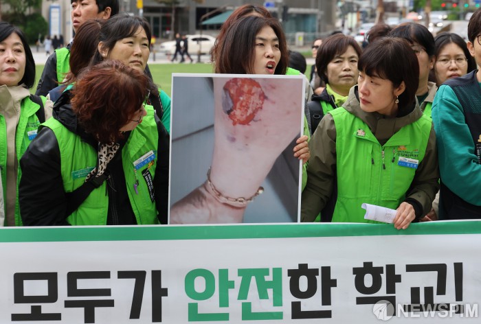 폐암 유발 전국 학교 급식실 환기 시설, 36%만 교체