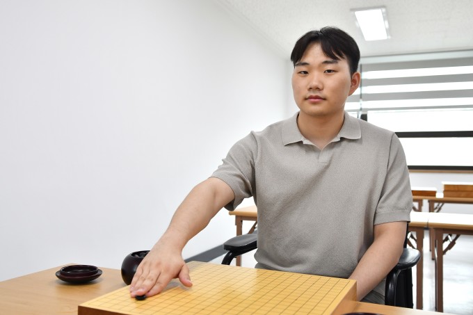[바둑] 5년6개월 만의 포인트 입단자 나왔다...송민혁 프로기사 데뷔