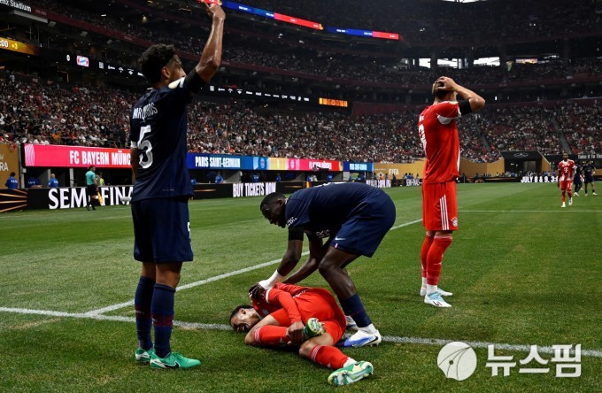 '2명 퇴장' PSG, <b>뮌헨</b> 꺾고 <b>클럽월드컵 4강</b>… 코리언 더비 무산