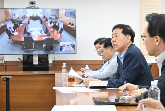 구윤철 부총리 "기업하기 좋은 환경 조성…경제성장전략·내년 예산 반영"