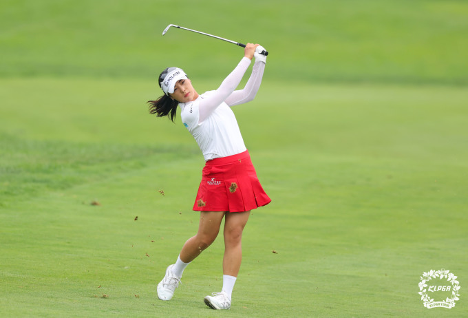 [KLPGA] 윤이나·박성현, 팬 응원 등에 업고 국내서 부활 신호탄