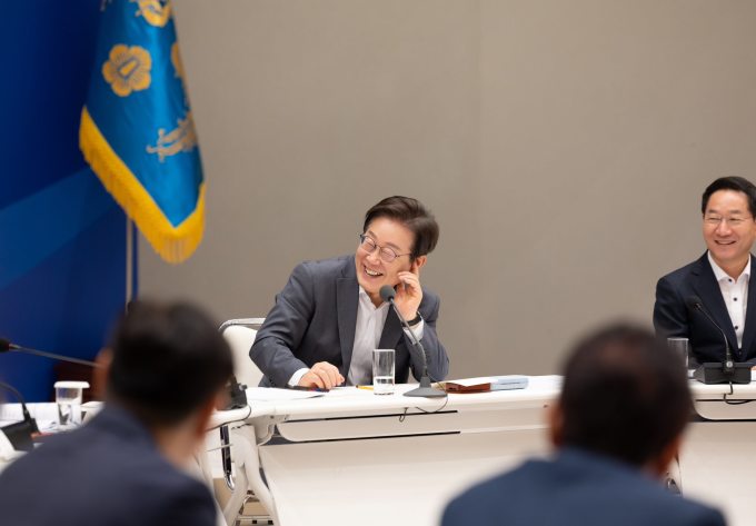 휴가 복귀한 李대통령, 한일·한미 정상회담 '외교·안보 숨가쁜 행보'