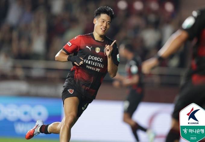 [프로축구] '김준범 역전 결승골' 대전, 수원에 3-2... 2위로 도약