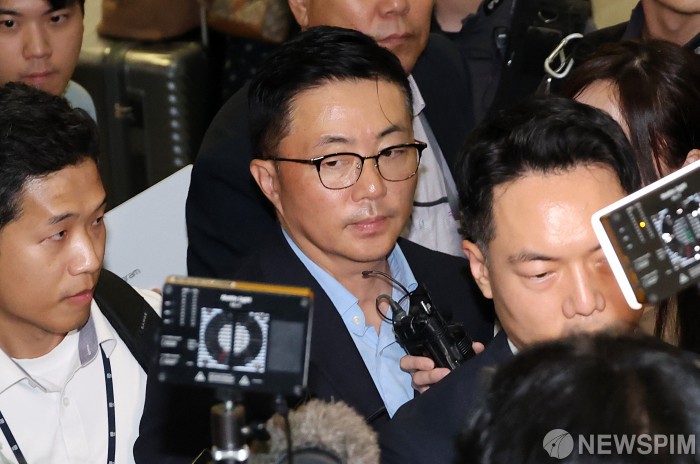 귀국하는 '김건희 집사' 김예성 씨