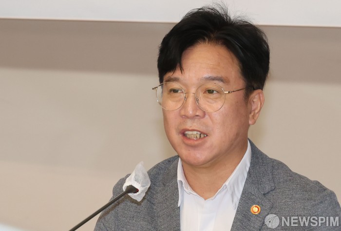 김영훈 고용부 장관, 경북 청도 철도사고 철저한 수사·감독 긴급지시