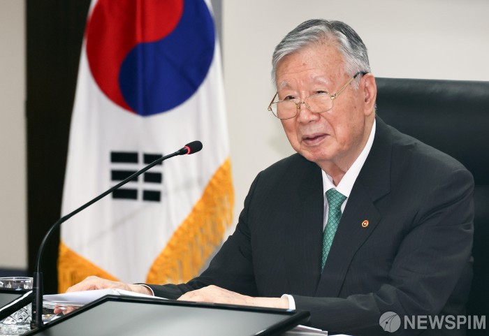 "참전용사 후원, 유엔데이 앞장"...건설사 오너들의 '안보 경영' 이유는?