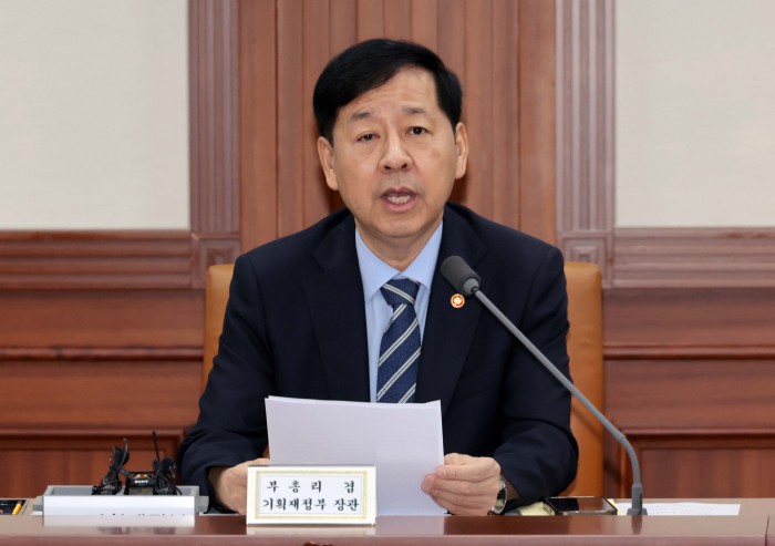 구윤철 부총리 "추석 물가안정 900억 지원…유통구조 개선 추진"