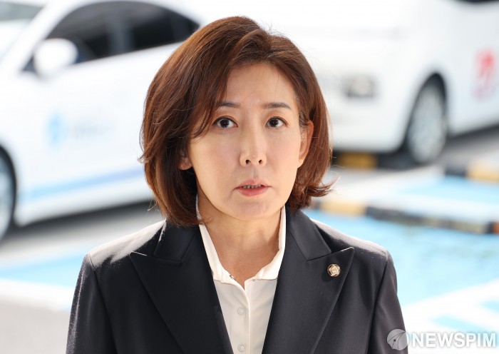 나경원 의원, '국회 패스트트랙 충돌' 1심 결심 공판 출석