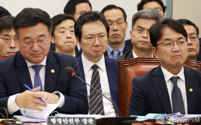 국감 출석한 이재용 국가정보자원관리원장