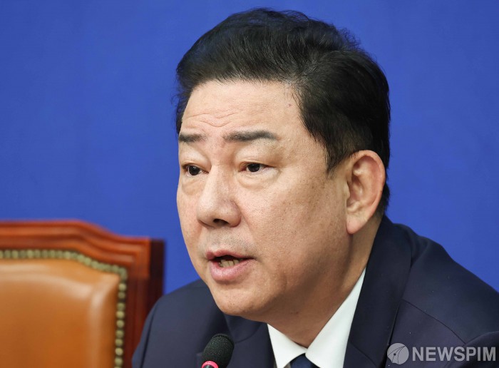 與 김병기 "MBK, 국회 기만...국민연금 등 투자금회수 적극 검토해달라"