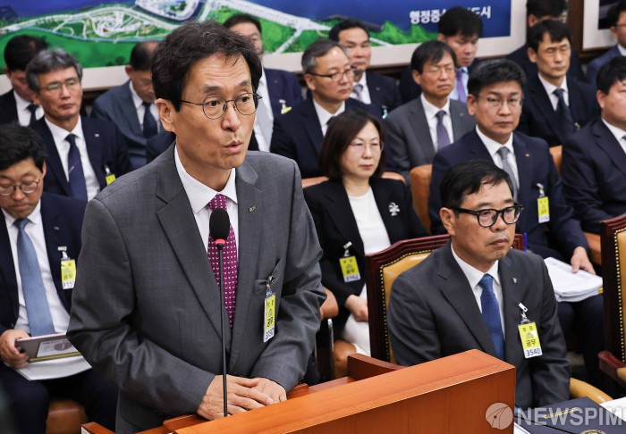 [2025 국감] 함진규 도로공사 사장 "세종고속도로 붕괴 교훈...재발 방지 힘쓸 것"
