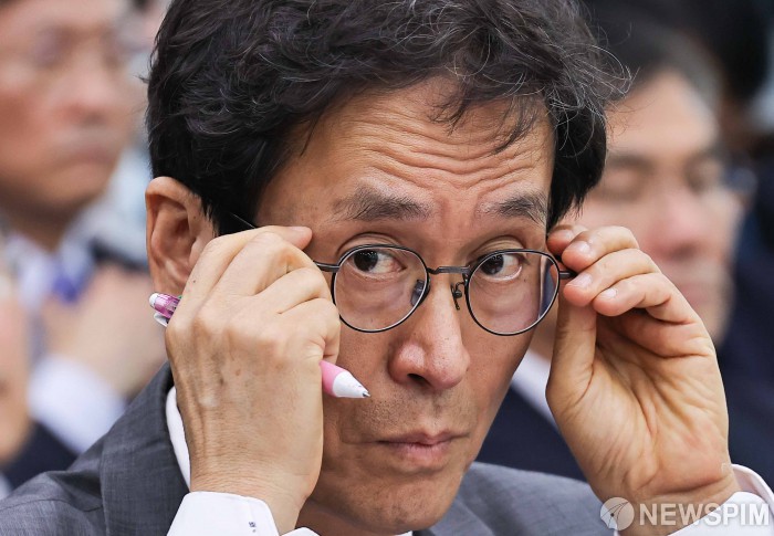 [2025 국감] 부채 늘어도 '명절 무료통행' 계속, 도공 압박 커진다