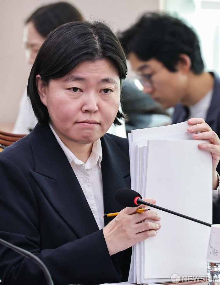 국회 출석한 임은정 검사장