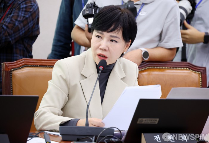10·25 독도의 날 법제화 추진…전현희, 영토 수호법 대표 발의