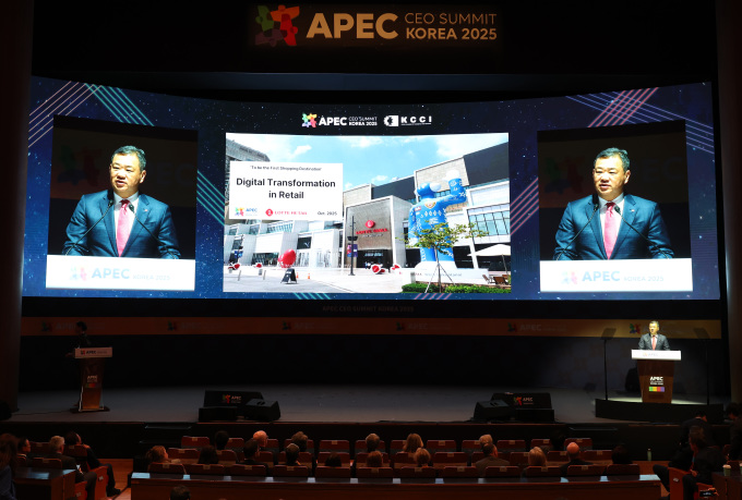 [APEC CEO 서밋] 김상현 롯데 부회장 "디지털 전환은 기술 아닌 고객 경험 혁신의 여정"
